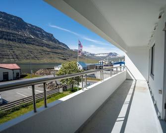 Hotel Eskifjörður - Eskifjordur - Balcony