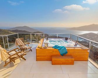 Su Butik Hotel - Kaş - Balcón