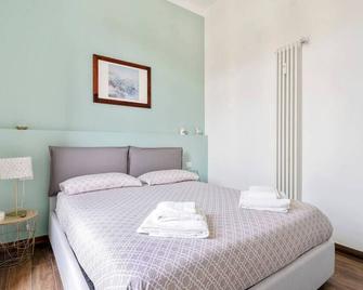 Isola View Renovated Apartment - Milano - Camera da letto