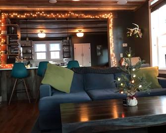 Philipsburg Hilltop Getaway - Philipsburg - Sala de estar
