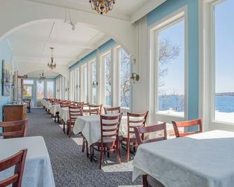 Yankee Clipper Inn - Rockport - Restaurant