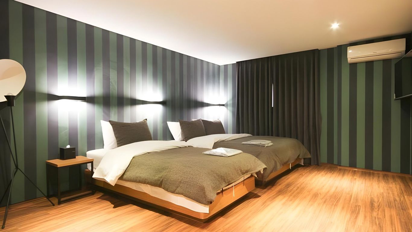 ホテル ザ ルア ナンポ