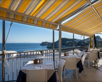 Hotel Villaggio Dei Pescatori - Ponza - Балкон