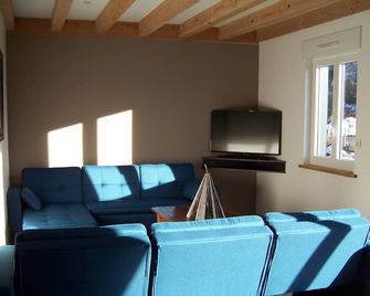 Chalet - Le Mont-Dore - Sancy Massif - Murat-le-Quaire - Salon