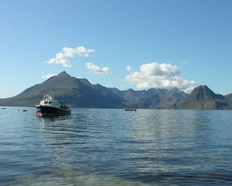 A stunning bungalow (STB 5 star ) close to local amenities and pubs. - Isle of Skye - Bãi biển