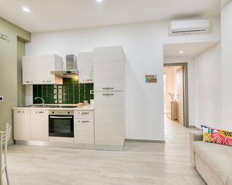 Eclisse House Few Steps From The Sea - Augusta - Kitchen