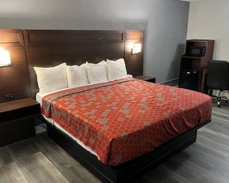 Roseville Inn - Saint Anthony