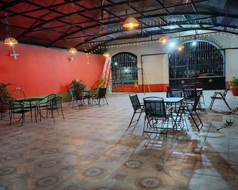 Hotel Lulu - Bucerías - Terasa