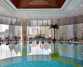 Pullman Shanghai Central - שנחאי - בריכה
