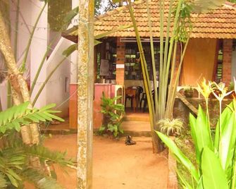 Jickys Nest - Varkala - Außenansicht