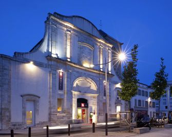Ibis La Rochelle Centre Vieux Port - ลา รอแชลล์ - อาคาร