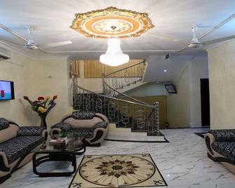 Hotel-All Season Lodge - Sylhet - Sala de estar