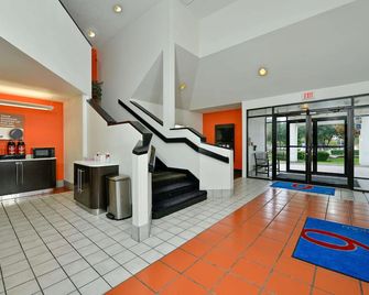 Motel 6-Plano, Tx - West - Frisco - Plano - Lobby