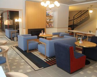 Hôtel Mercure Rennes Centre Parlement - Rennes - Lounge