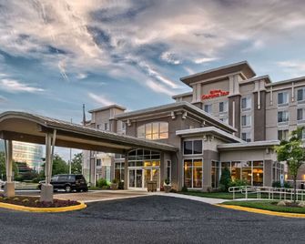 Hilton Garden Inn Mt. Laurel - מאונט לורל - בניין
