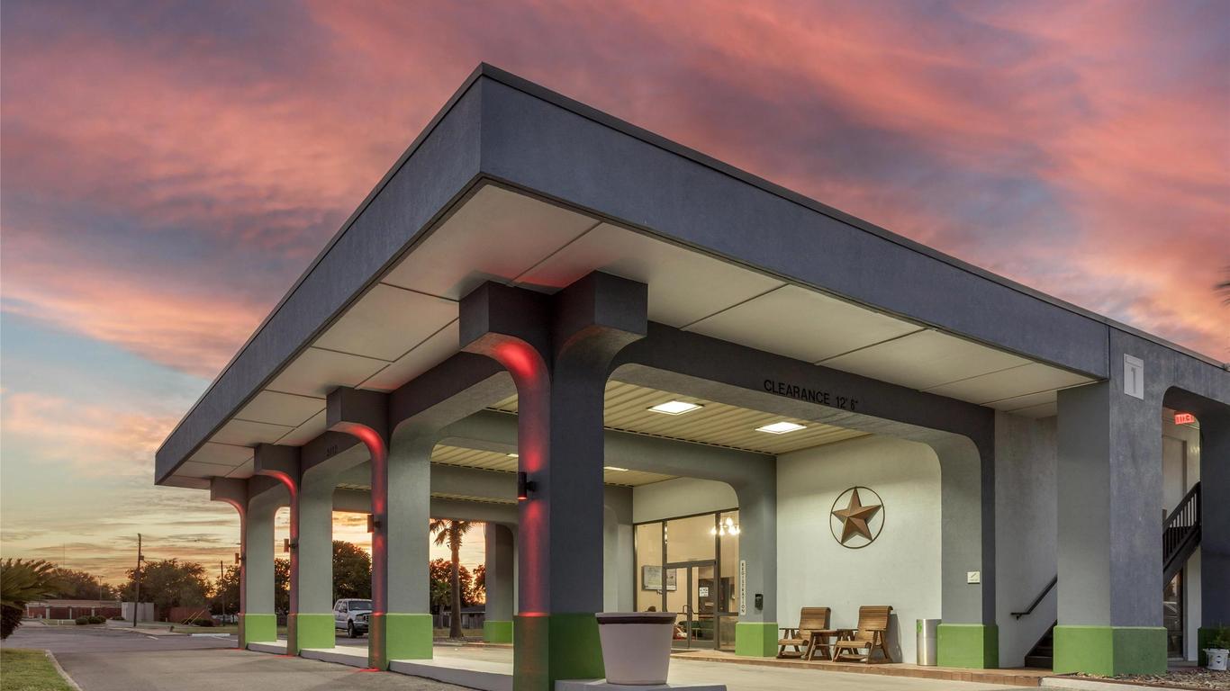 SureStay by Best Western Victoria