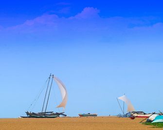 Topaz Beach Hotel - Negombo