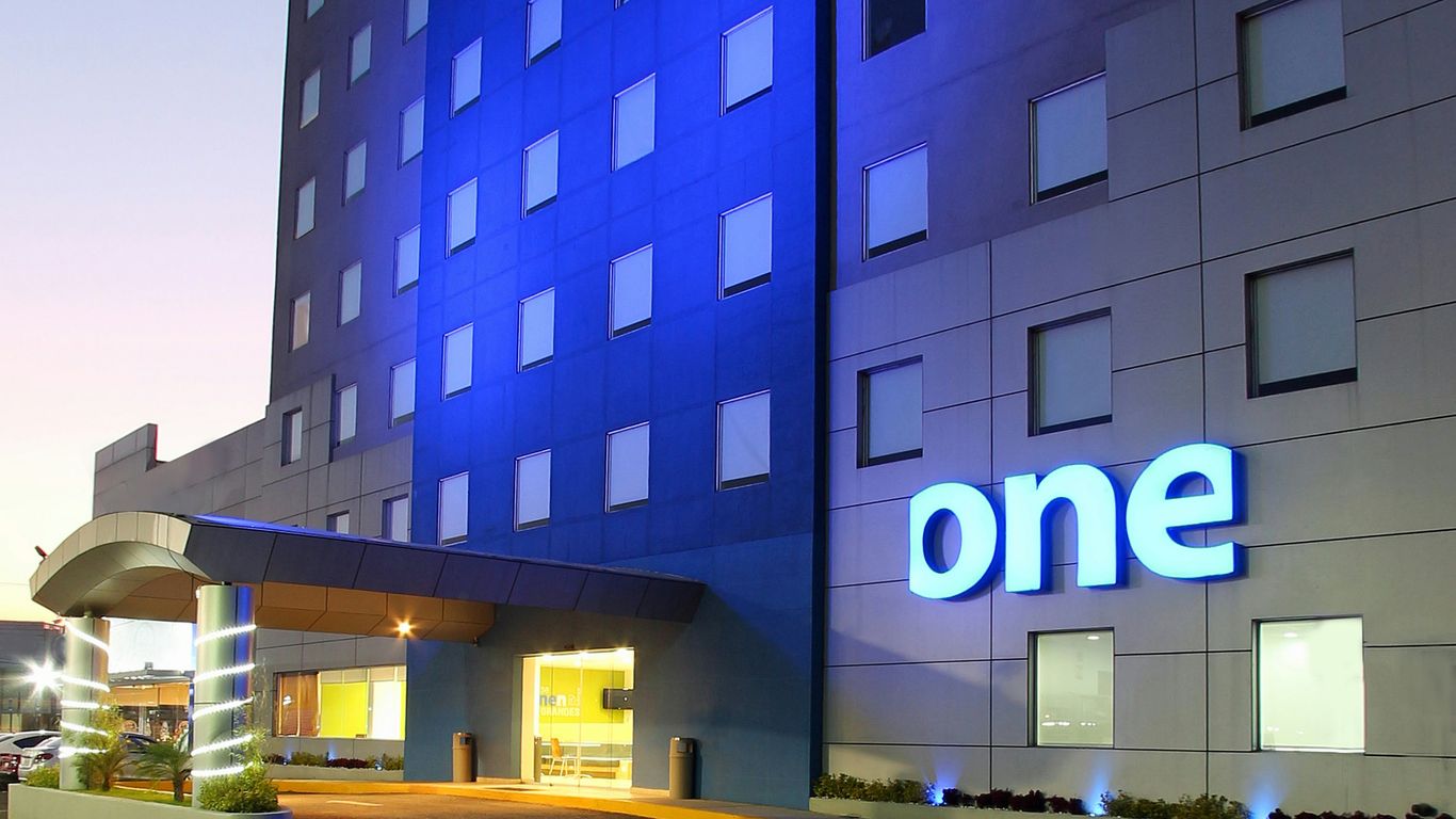 One Queretaro Aeropuerto