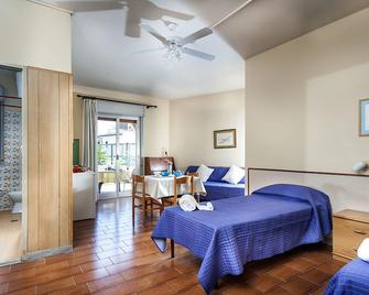 Villa Collina - Giardini Naxos - Soveværelse