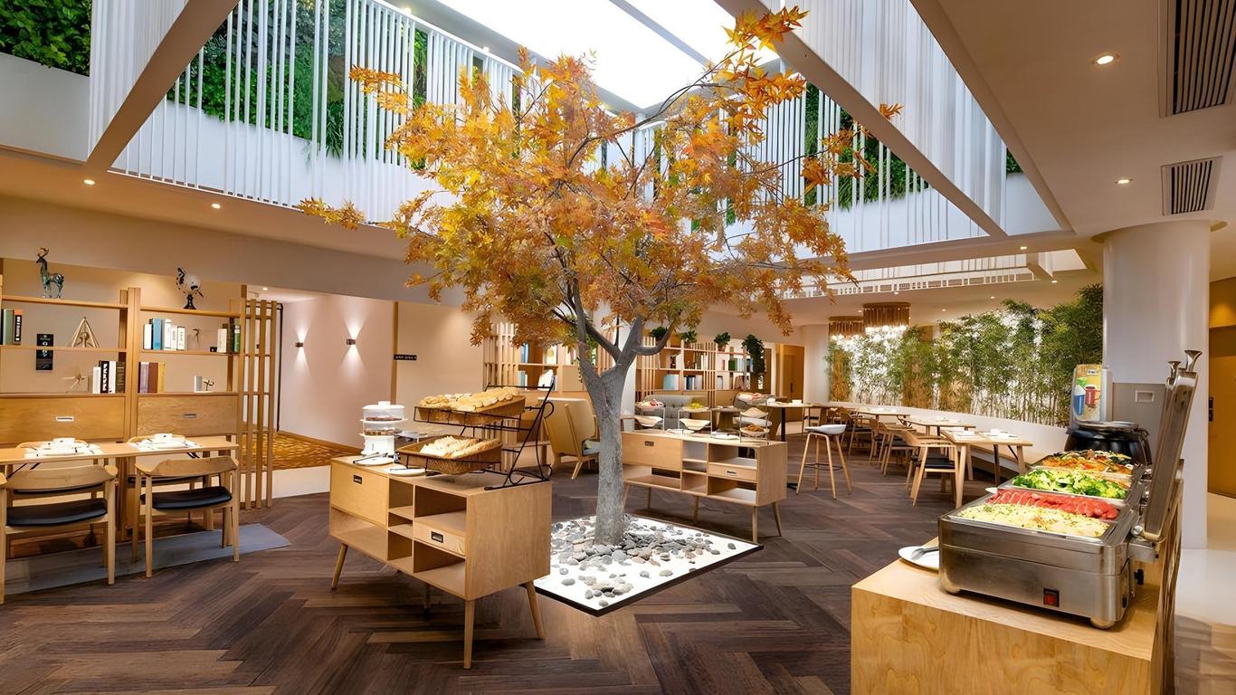 Bindun Langyi Hotel (Chongqing Jiefangbei Hongyadong)