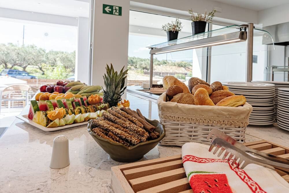 Mirage Bleu Hotel - Tragaki - Buffet