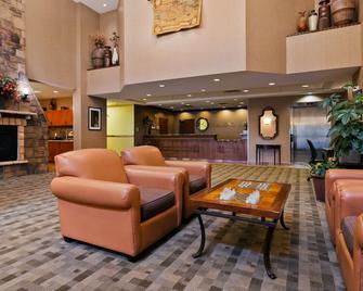 Best Western Diamond Inn - Three Hills - Lobby