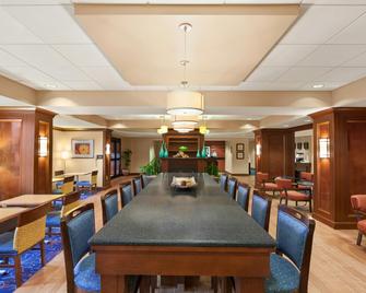 Hampton Inn Warrenton - Warrenton - Front desk