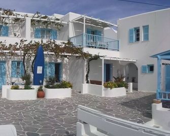 Paros Carmel - Tourlos