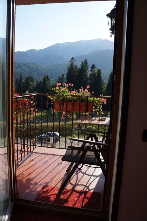 Cumpatu Sinaia Hotel - Sinaia - Balcón