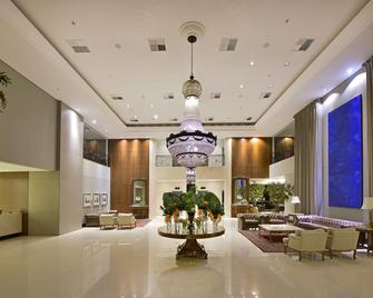 Hotel Mont Blanc Premium - ריבראו פרטו - לובי