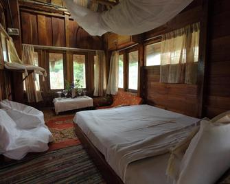 Coffee Inn - Thekkady - Bedroom