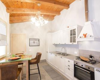 كا دي لا جوندولا مورانو - البندقية - مطبخ