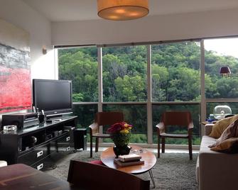 Ocean view Loft Style Apartment - Rio de Janeiro - Living room