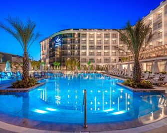 Vox Maris Resort - Side - Piscina