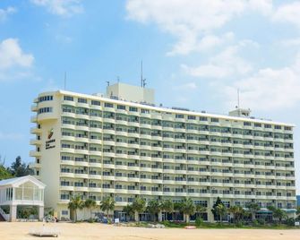 Kanehide Kise Beach Palace - Nago - Building