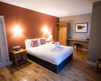 The Highlands Hotel - Glenties - Bedroom
