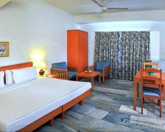 Abad Metro - Kochi - Bedroom