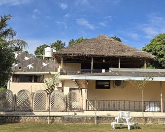 3 Acres Resort - Dehradun - Building
