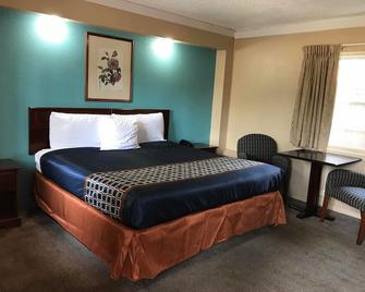 Best Motel - Toledo - Bedroom