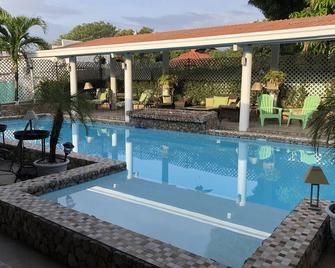 Playa Coronado King Suite - Nueva Gorgona - Piscina