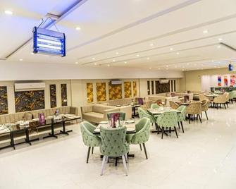 C Suites - Lahore - Restaurant