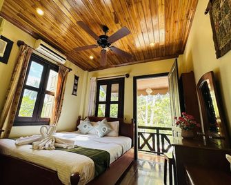 Anisa Mekong Riverside Villa - Luang Prabang - Habitación