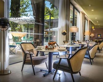 Maison Albar Hotels L'Imperator - נים - מסעדה