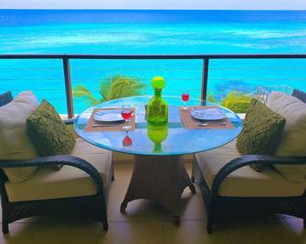 Stunning Ocean Front Views And Location - St Lawrence Gap - Balcony