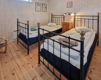 Lovely home in Hindås with kitchen - Hindås - Habitación