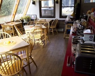 Old Field House - North Conway - Restaurante