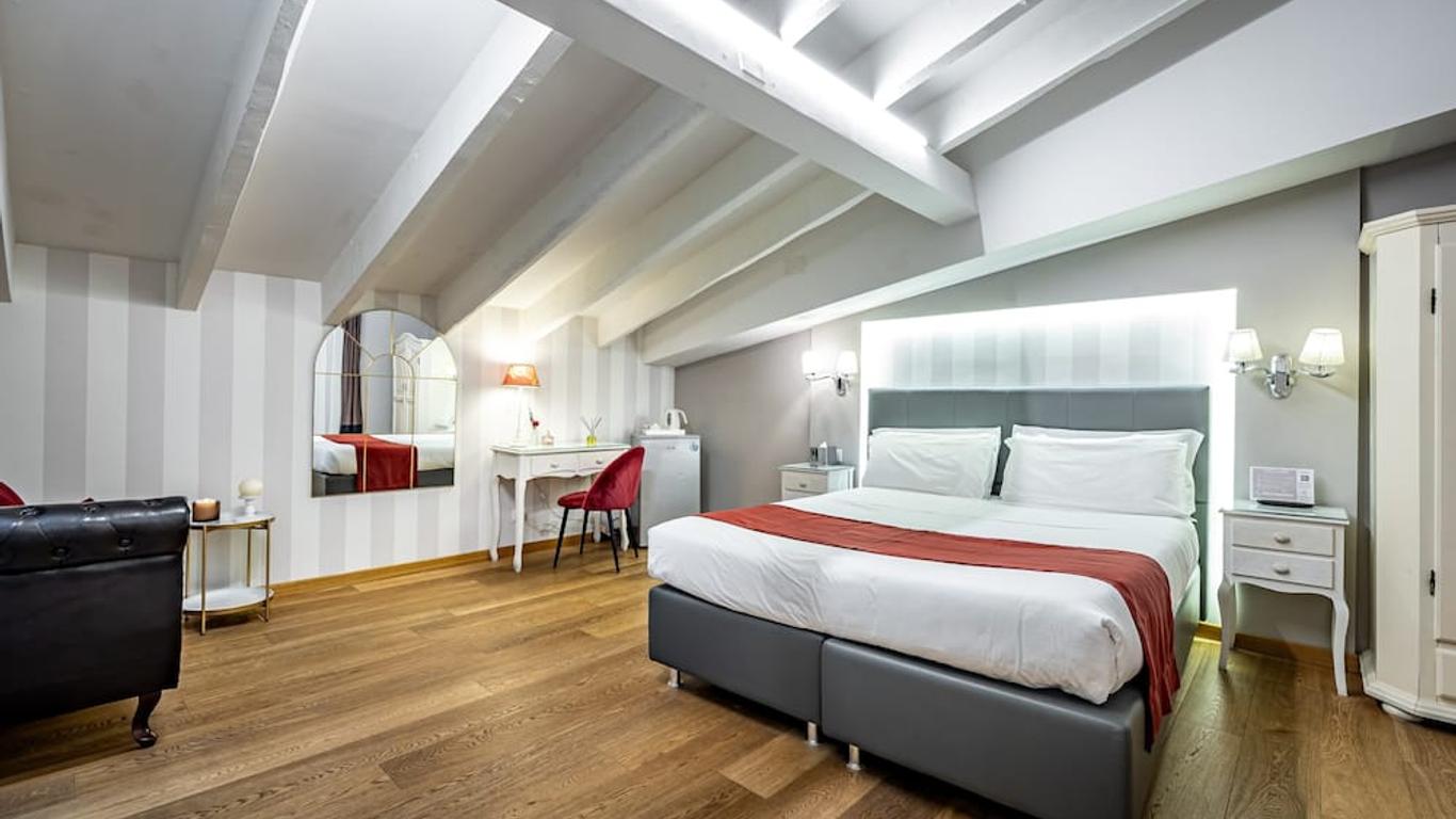 Antico Centro Suite