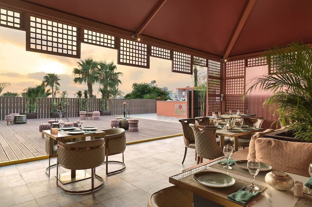 ليوناردو لورا بيتش آند سبلاش ريزورت