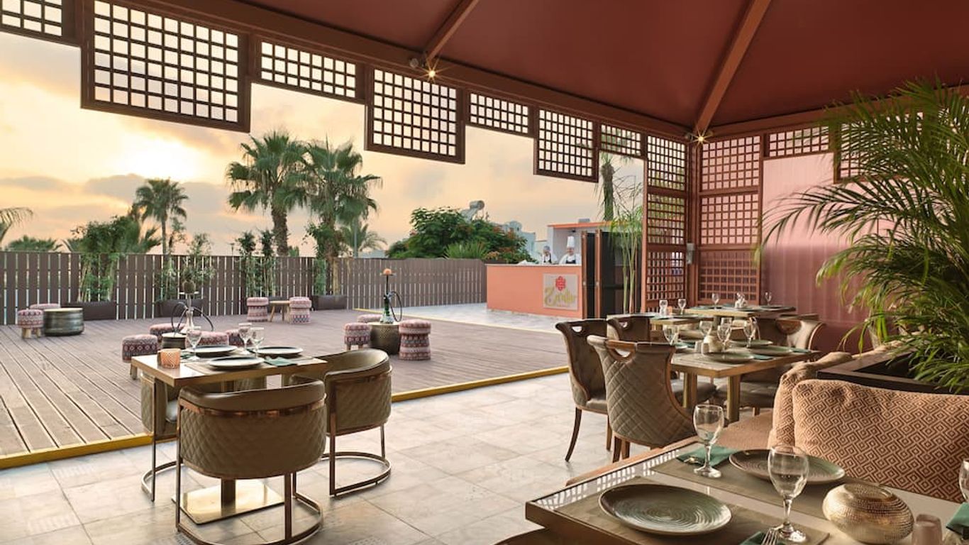 Laura Beach & Splash Resort