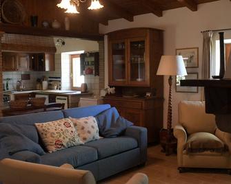 Beautiful self-catering flat for rent in the country - Urbania - Soggiorno